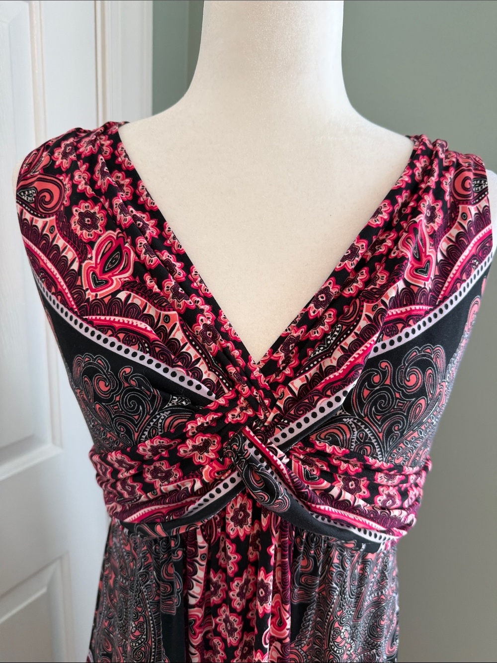 Soma Black and Pink Paisley V-Neck Maxi Dress - Picture 6 of 8